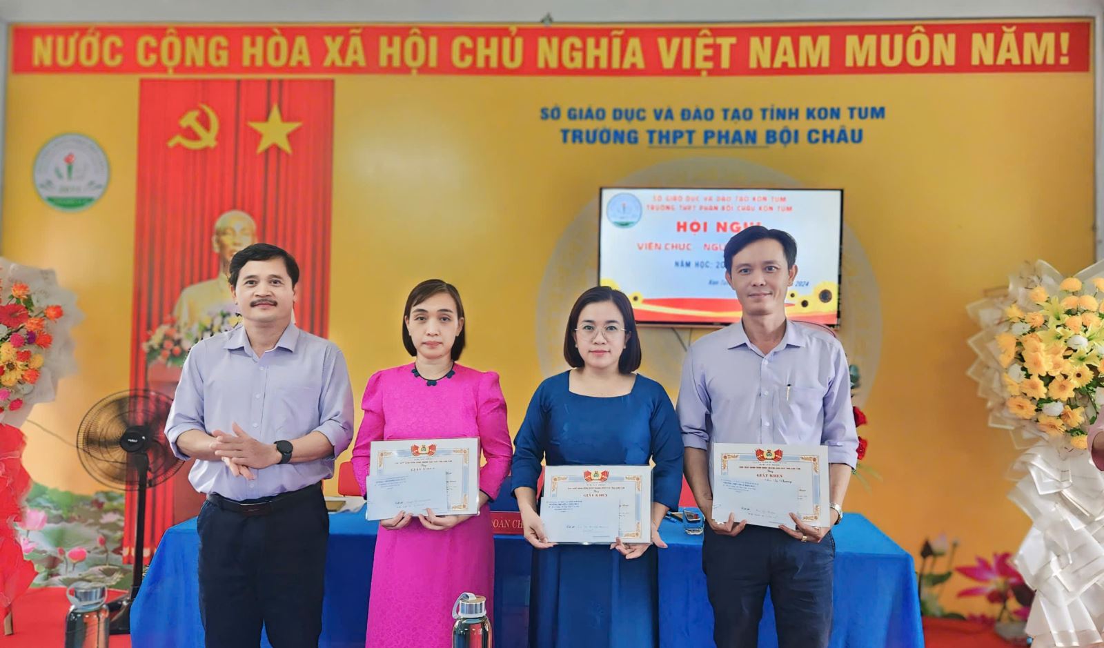 Hội nghị VC-NLĐ