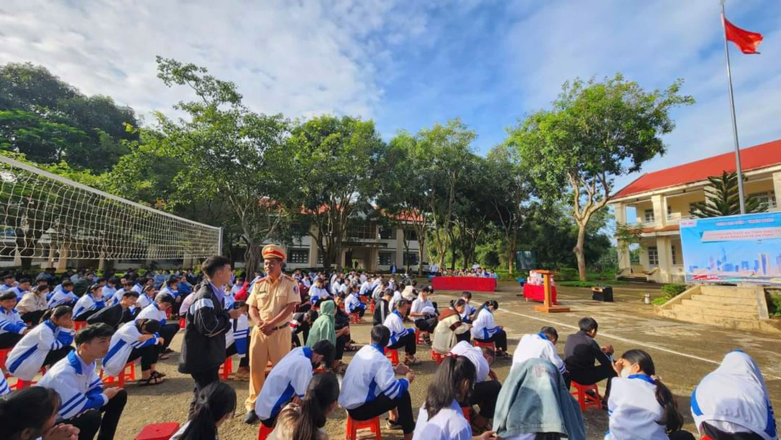 Hoạt động ATGT-2